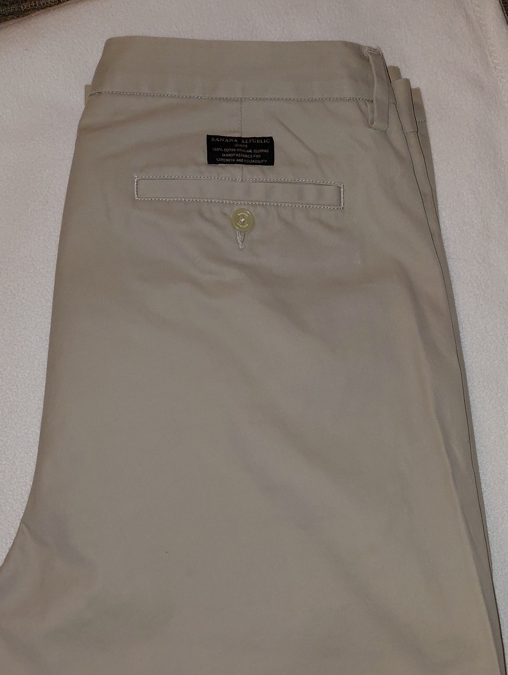 Banana Republic Men’s Khaki Chino Pants - Light Beige